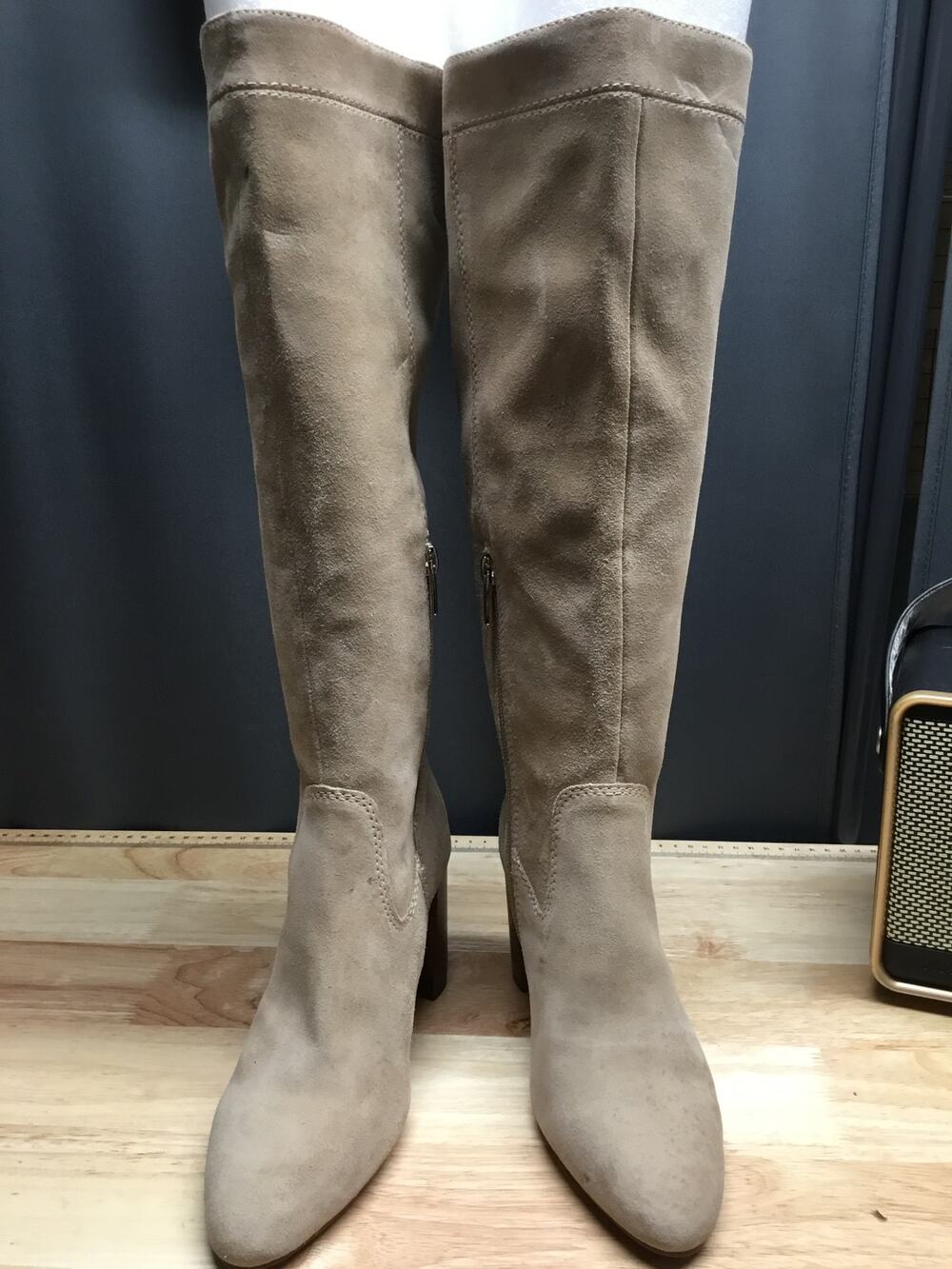 Vince Camuto Kreesell Riding Boots Women's 6M Taupe Suede Zipper Almond Toe